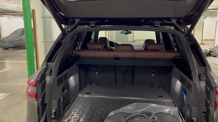 BMW X5 G05 шторка багажника